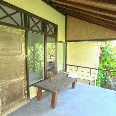 Tegal Pendet With River Views Убуд Екстериор снимка
