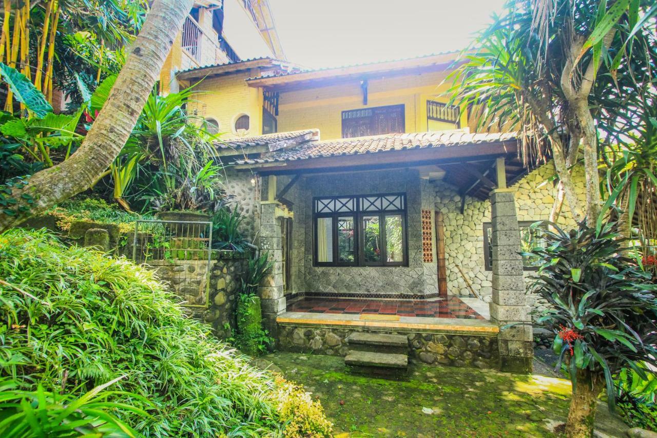 Tegal Pendet With River Views Убуд Екстериор снимка