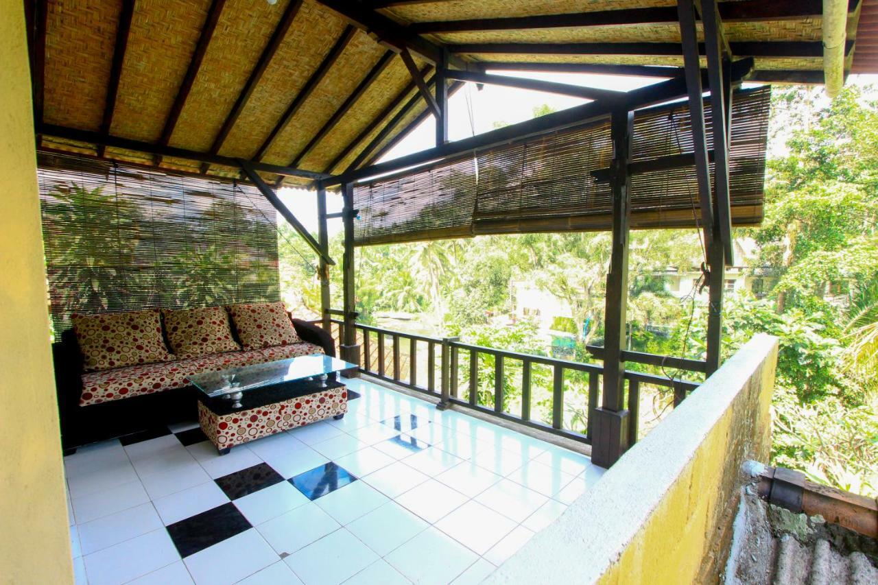 Tegal Pendet With River Views Убуд Екстериор снимка